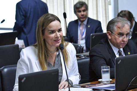 Daniella Ribeiro faz mistério sobre reeleição, mas diz que tem que estar pronta