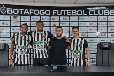 Reforços: Botafogo-PB apresenta pacotão com três novos atacantes