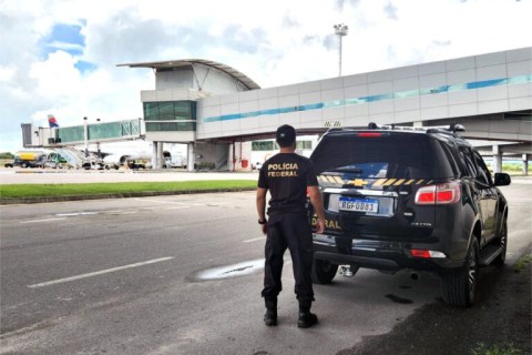 Polícia Federal prende no aeroporto de Natal homem procurado pela Justiça da Paraíba