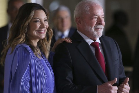 Governo Lula torra mais de R$ 70 mil com tapetes para o Planalto e Alvorada