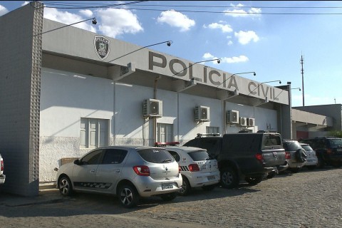 Homem é preso e adolescente baleado durante operação em João Pessoa