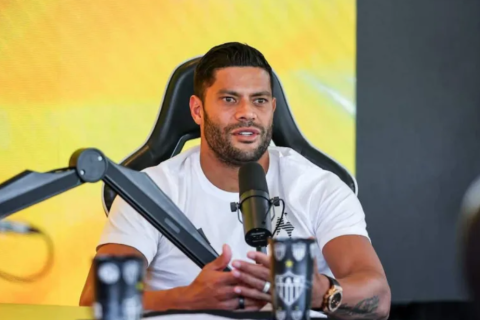 Em podcast, Hulk revela planos para aposentadoria: "O Galo, hoje, não sai de mim"