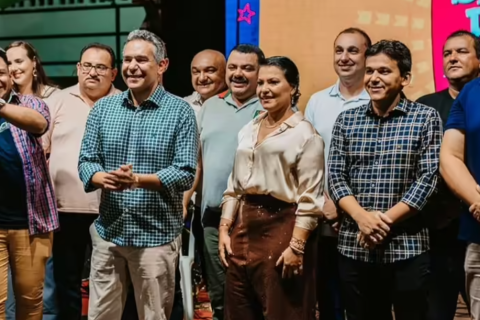 Emerson Panta anuncia inauguração do Hospital Infantil Naelsinho Panta em noite emocionante do São João Arretado