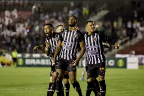 Botafogo-PB vence o Athletic e assume a liderança da Série C