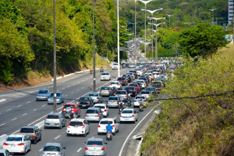 Prazo para pagamento do IPVA de placa final 7 termina nesta quarta-feira