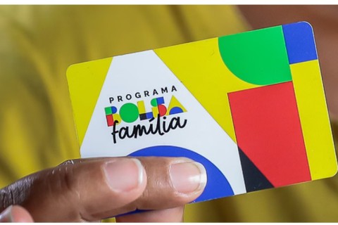 QUEM RECEBE? Bolsa Família é pago a novo grupo nesta sexta (19)